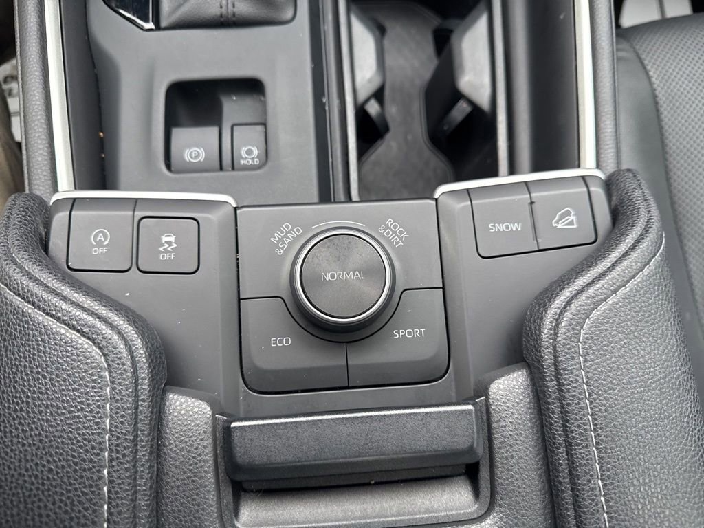 Used 2024 Toyota Grand Highlander Platinum image 25