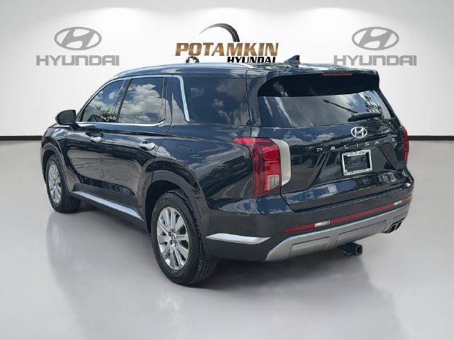 Used 2023 Hyundai Palisade SEL FWD image 7