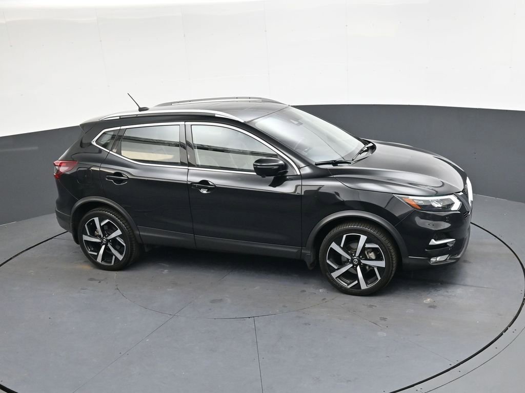 Used 2022 Nissan Rogue Sport SL w/ Premium Package image 27