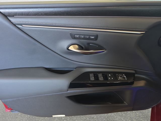 Certified 2025 Lexus ES 300h F Sport w/ Accessory Package (Z1) image 26