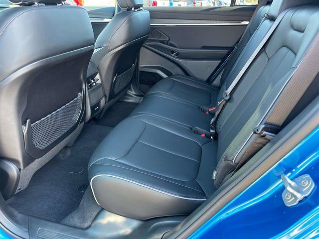 Used 2025 Jeep Wagoneer S Limited AWD/4WD image 9