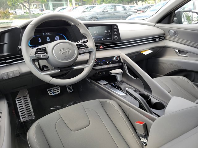 New 2026 Hyundai Elantra Sport FWD image 8