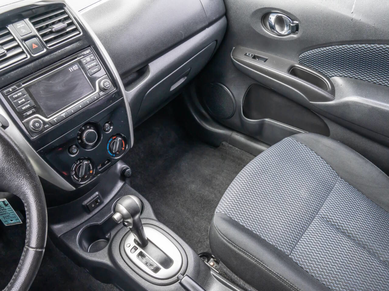 Used 2017 Nissan Versa Note SV image 26