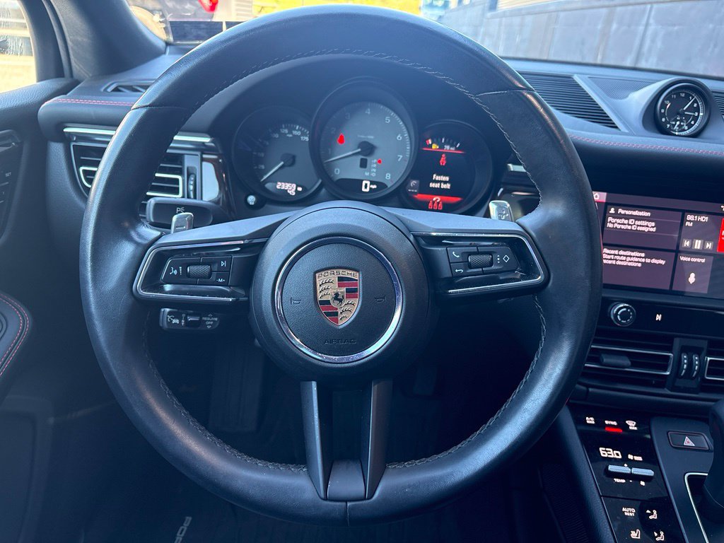 Certified 2023 Porsche Macan S AWD/4WD image 27
