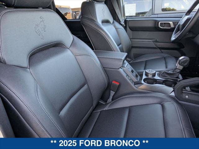 New 2025 Ford Bronco Badlands AWD/4WD image 22