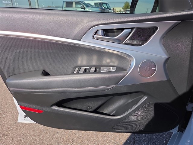 Used 2021 Genesis G70 2.0T w/ Elite Package image 17