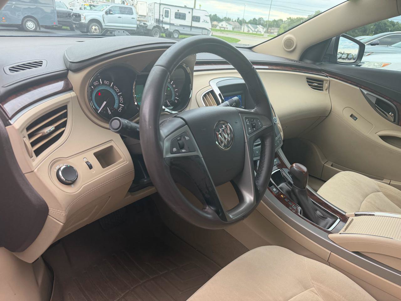 Used 2011 Buick LaCrosse CX FWD image 19
