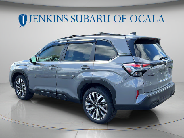 Used 2026 Subaru Forester Touring AWD/4WD image 5