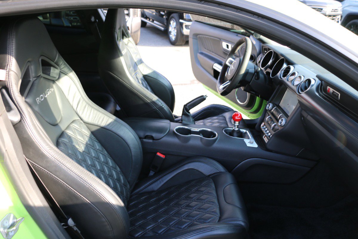 Used 2020 Ford Mustang GT Premium w/ GT Performance Package RWD image 33