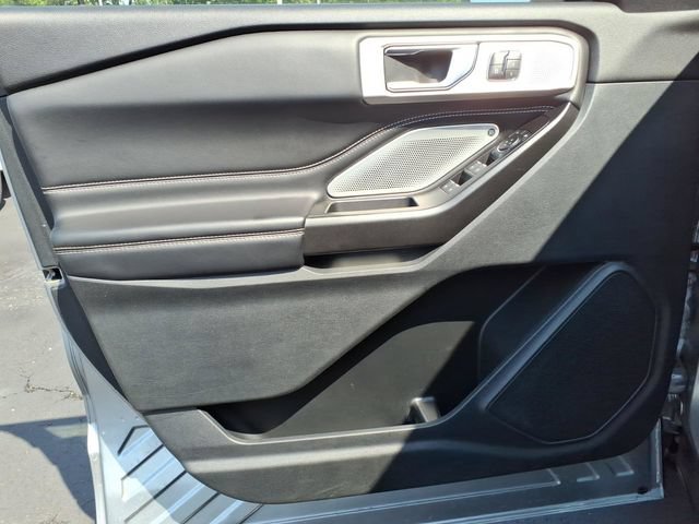 Used 2020 Ford Explorer ST w/ ST Street Pack AWD/4WD image 10