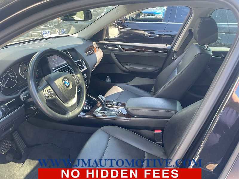 Used 2016 BMW X4 xDrive28i AWD/4WD image 2