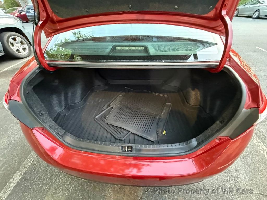 Used 2016 Toyota Corolla S image 19