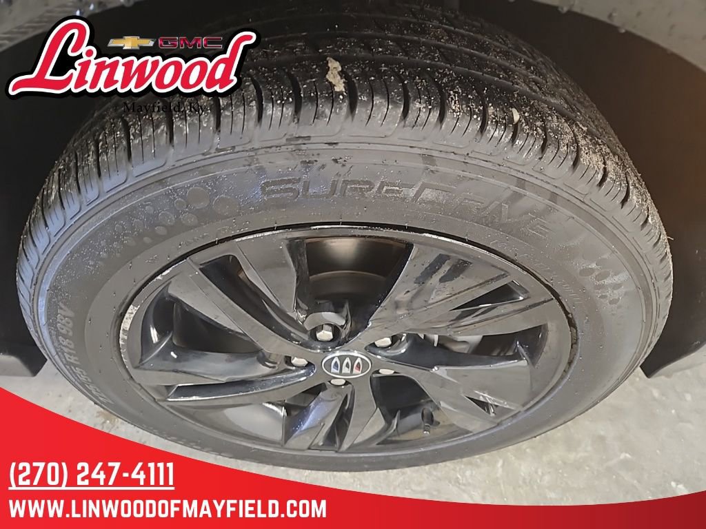 Used 2024 Buick Encore GX Sport Touring image 9