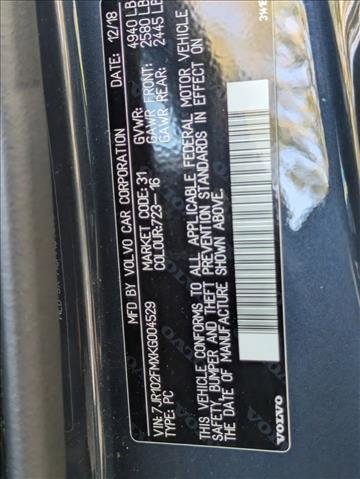 Used 2019 Volvo S60 T5 R-Design image 18