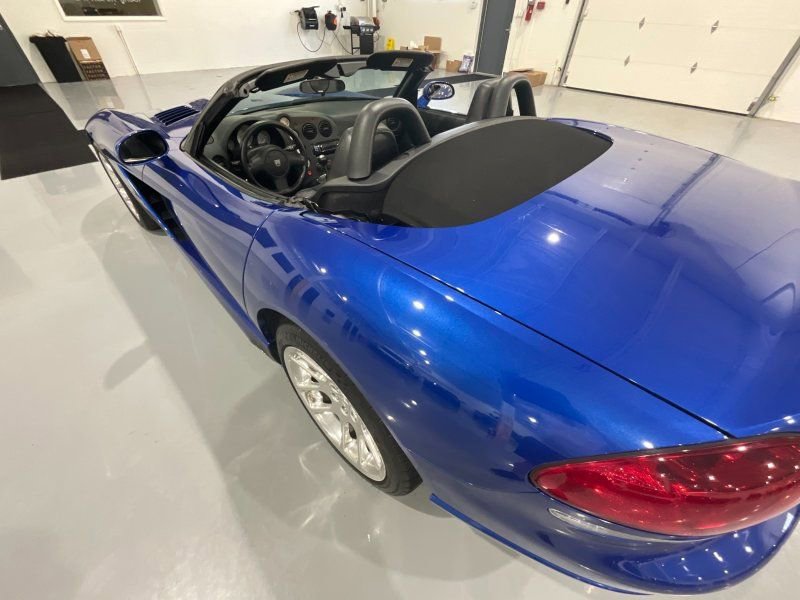 Used 2006 Dodge Viper SRT-10 image 10