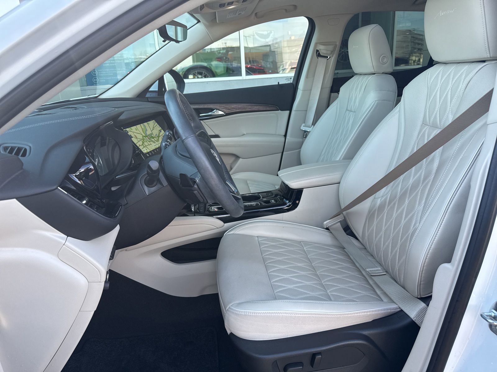 Used 2023 Buick Envision Avenir image 20