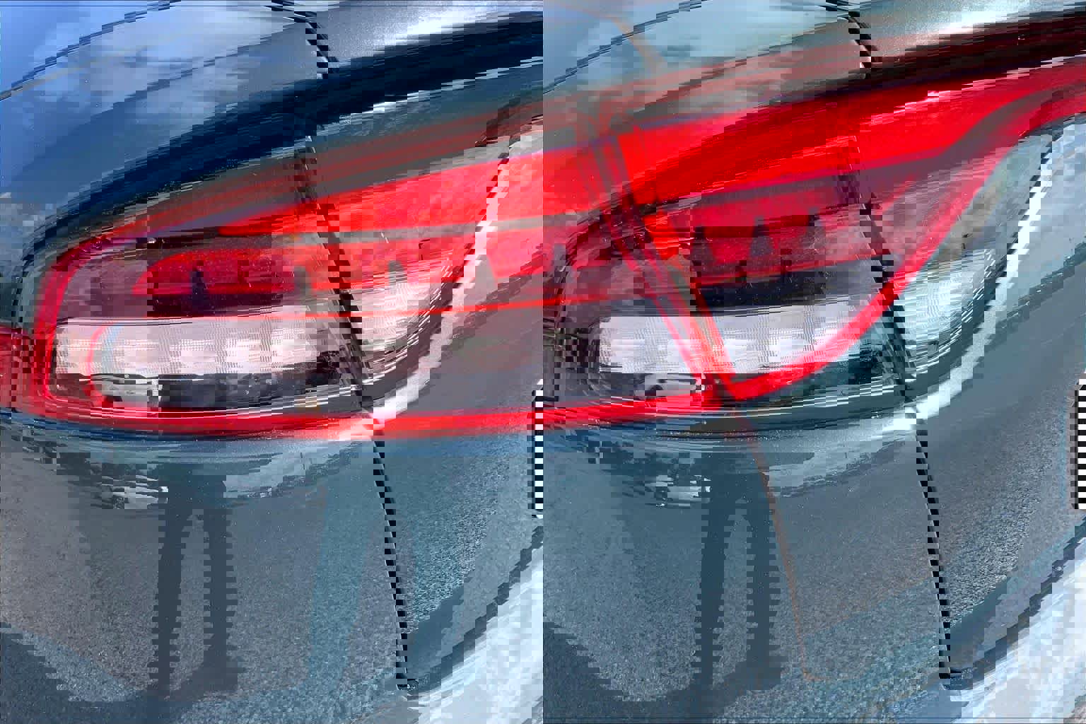 Used 2023 Kia Stinger GT2 image 28