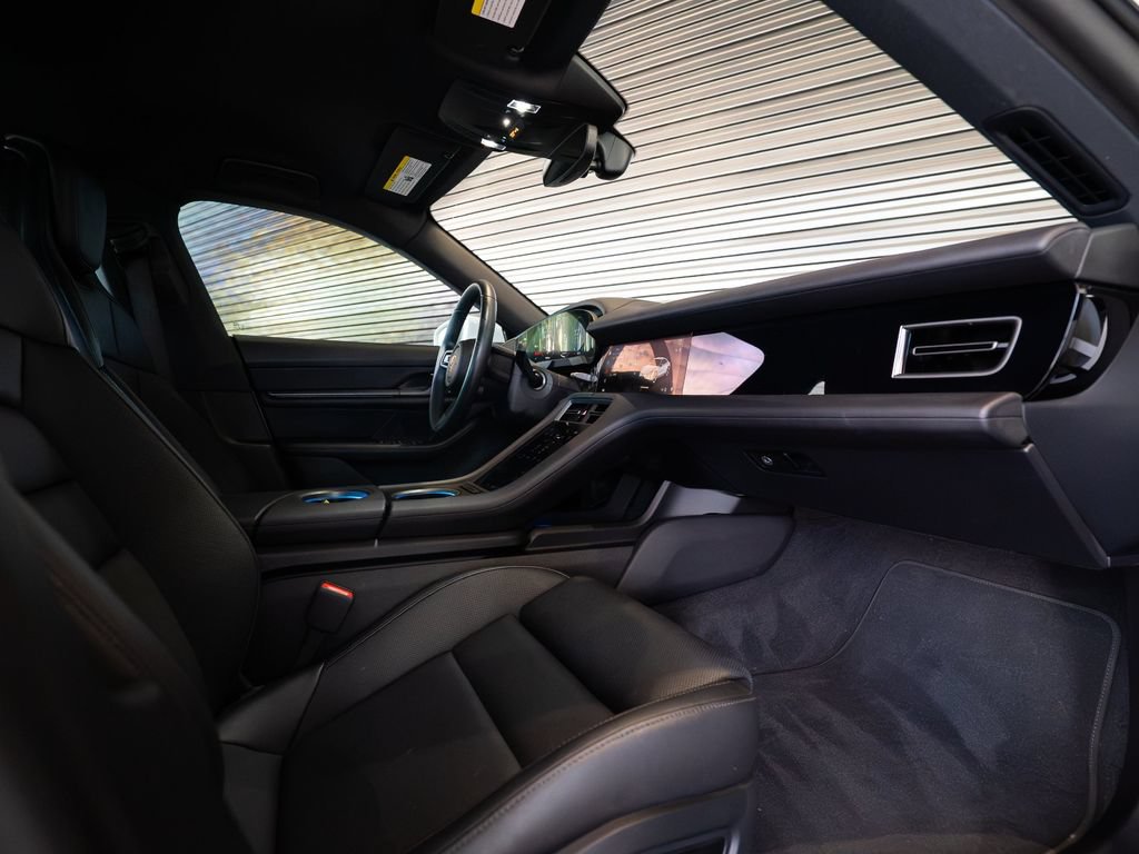 Certified 2025 Porsche Taycan RWD image 28