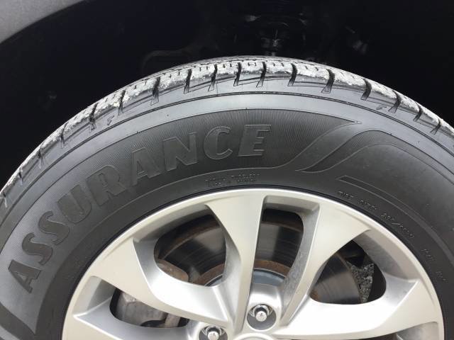 Used 2019 Hyundai Santa Fe SE image 11