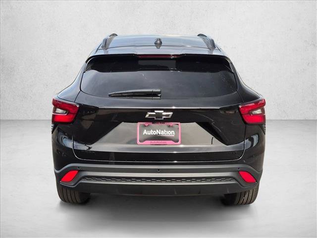 New 2026 Chevrolet Trax LT w/ Driver Confidence Package FWD image 8