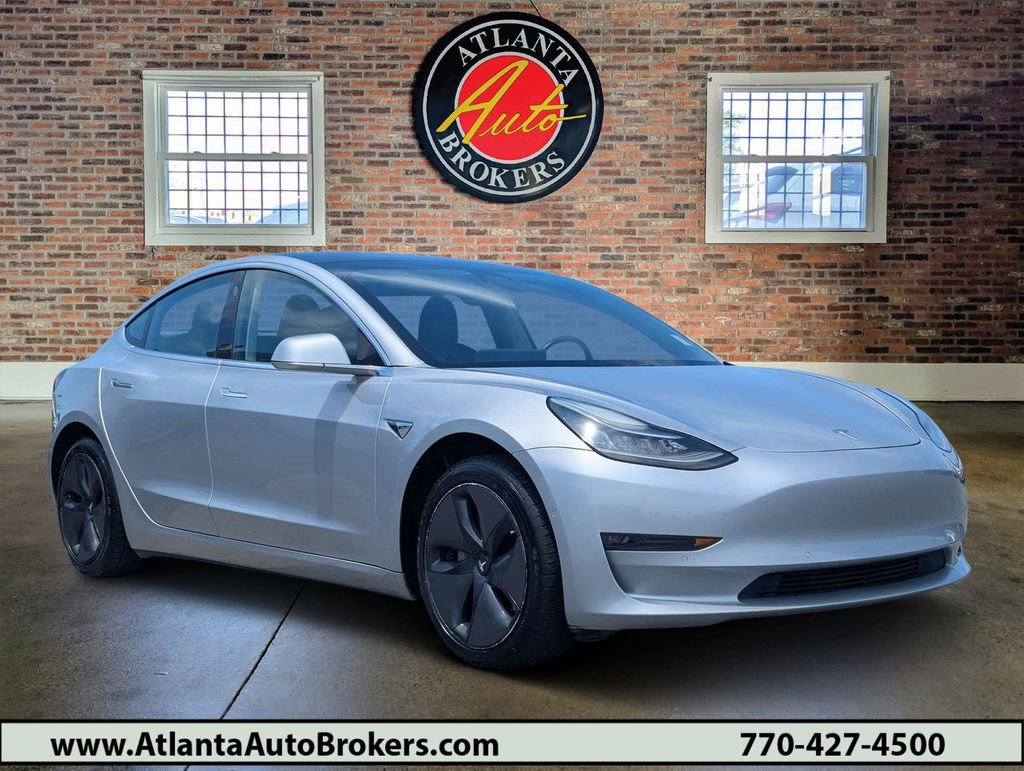 Used 2018 Tesla Model 3 Mid Range