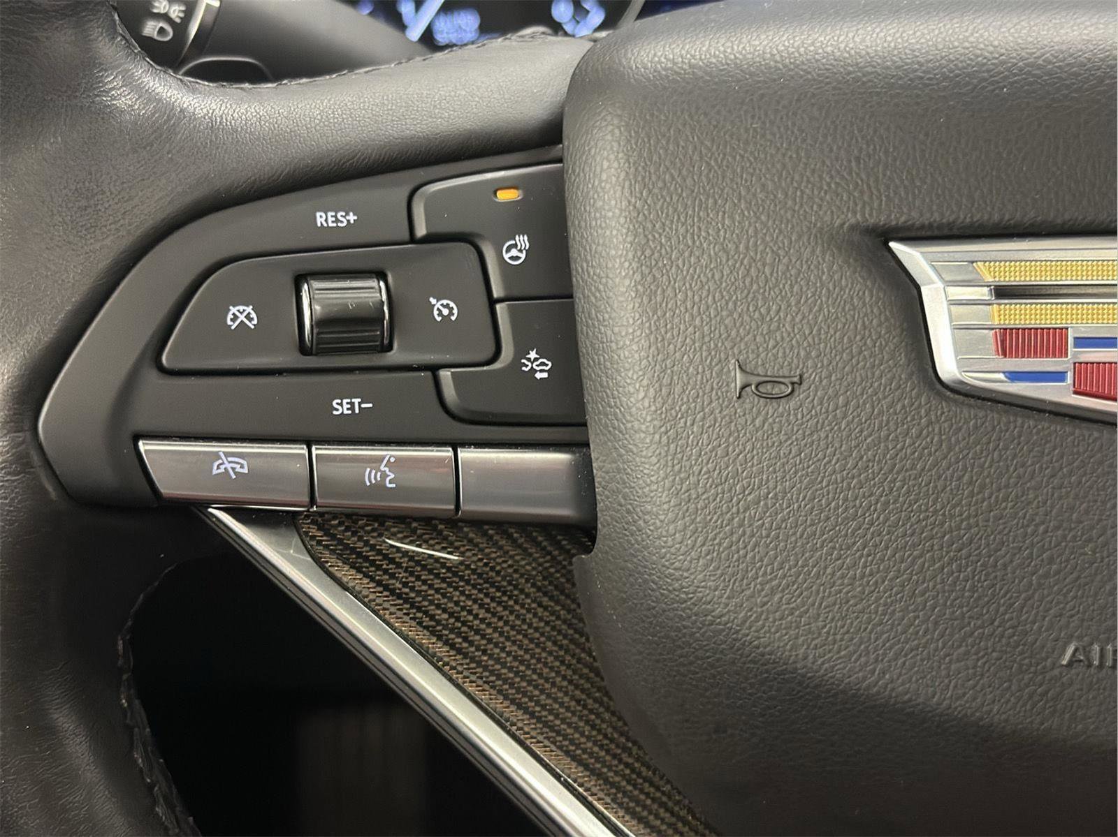 Certified 2020 Cadillac XT6 Premium Luxury w/ Platinum Package image 14