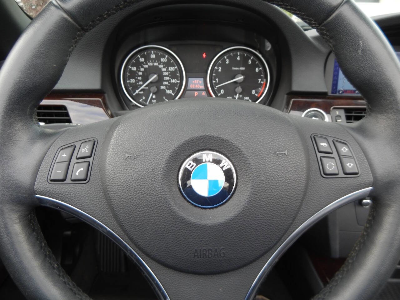 Used 2012 BMW 328i Convertible image 34