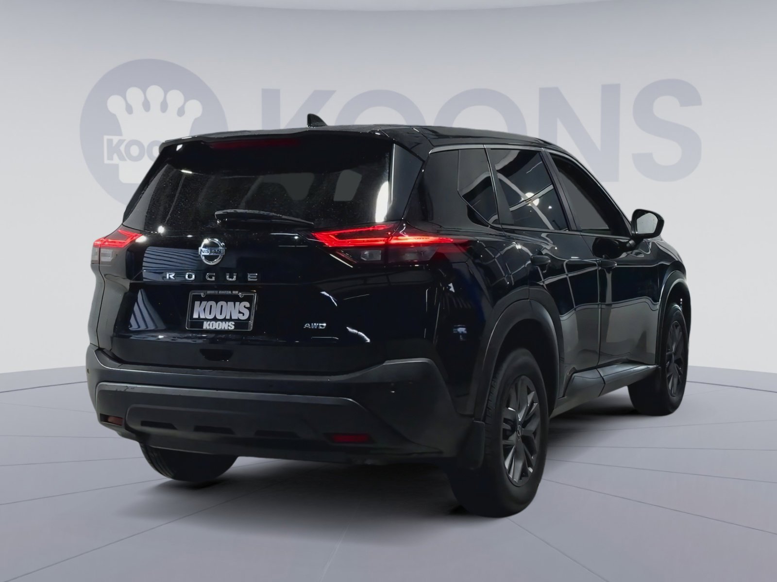 Used 2021 Nissan Rogue S image 11