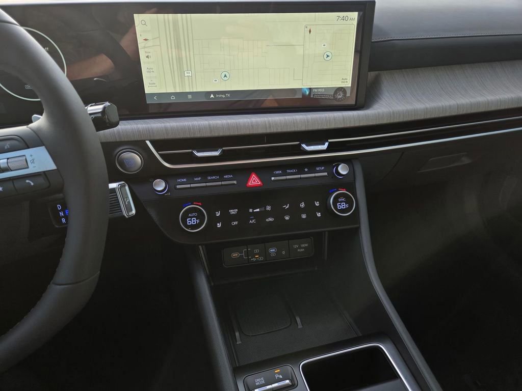 New 2025 Hyundai Sonata Limited FWD image 24