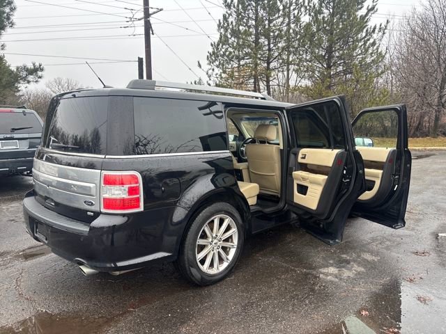 Used 2017 Ford Flex Limited image 29