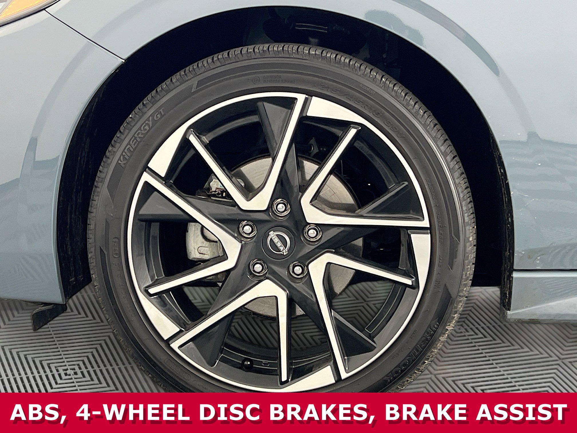 Used 2024 Nissan Sentra SR image 33