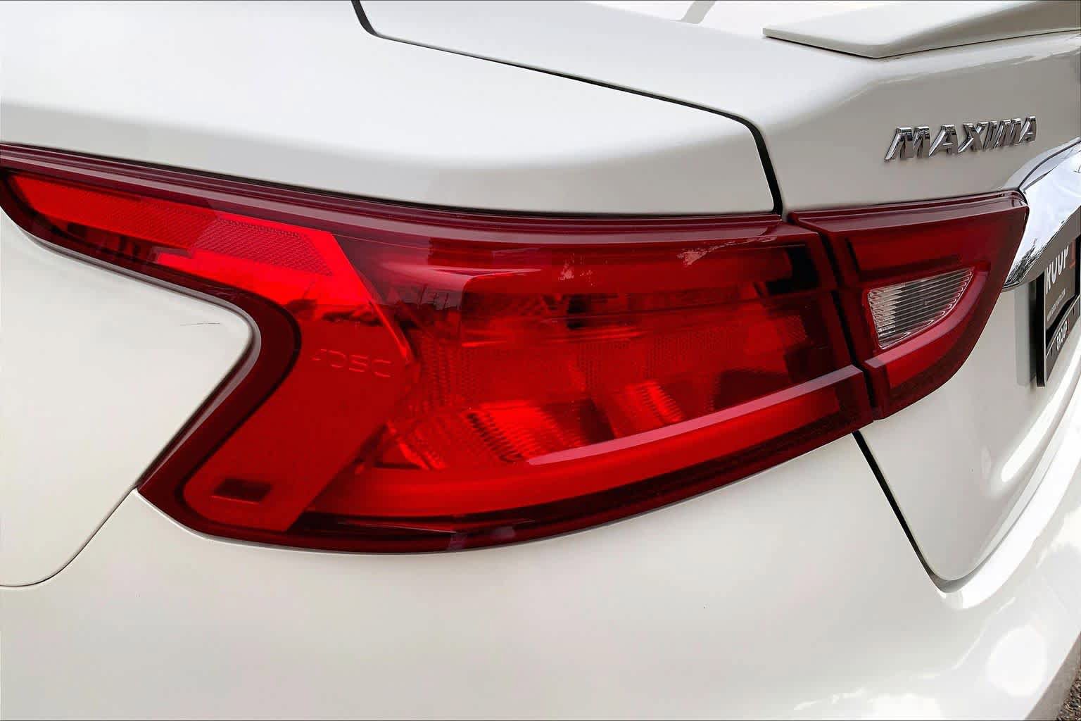 Used 2017 Nissan Maxima 3.5 SL FWD image 29