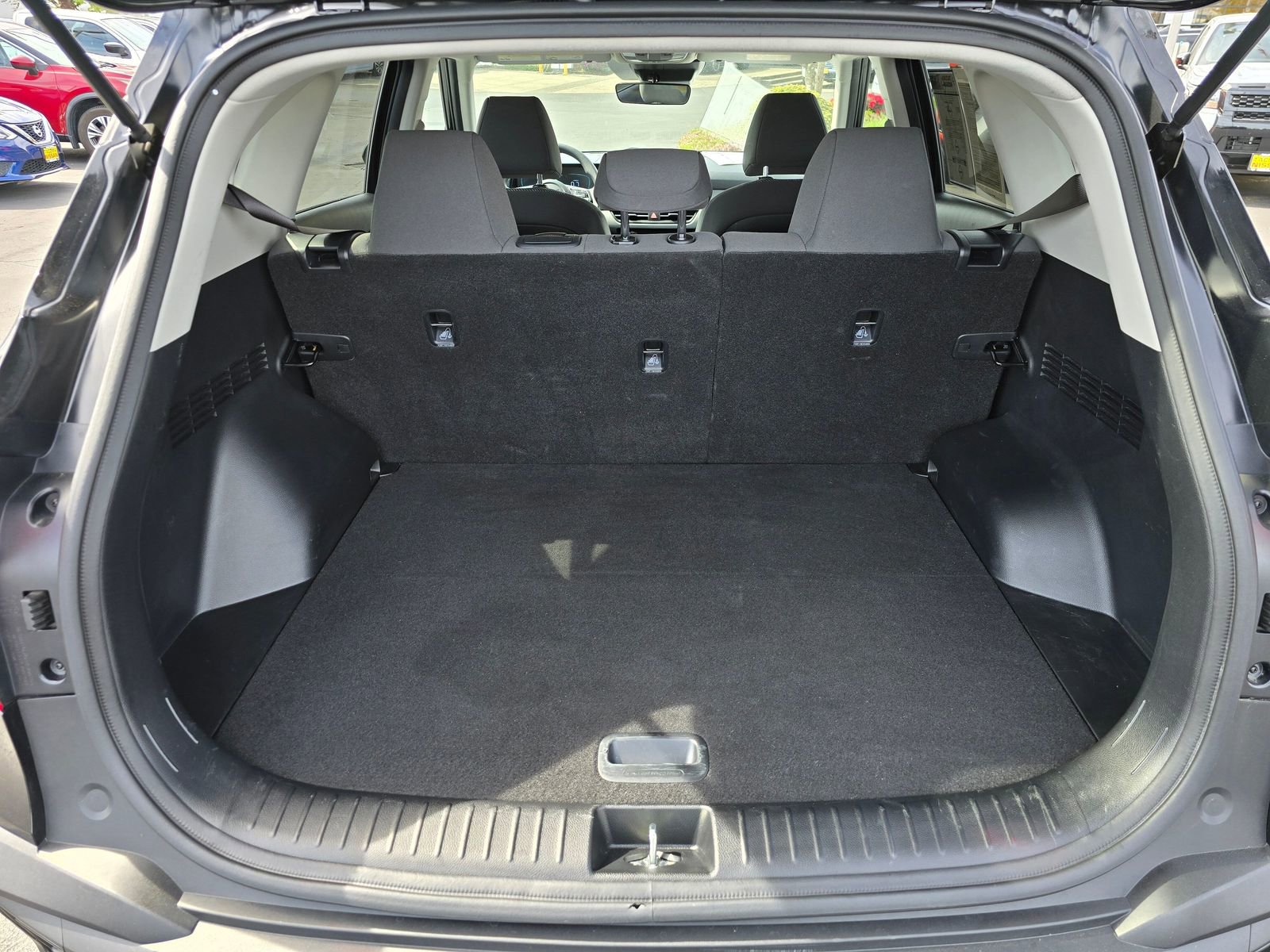 Used 2025 Kia Seltos LX AWD/4WD image 29