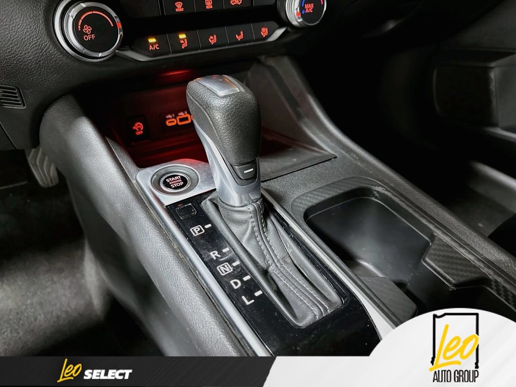 Used 2025 Nissan Sentra SV FWD image 19