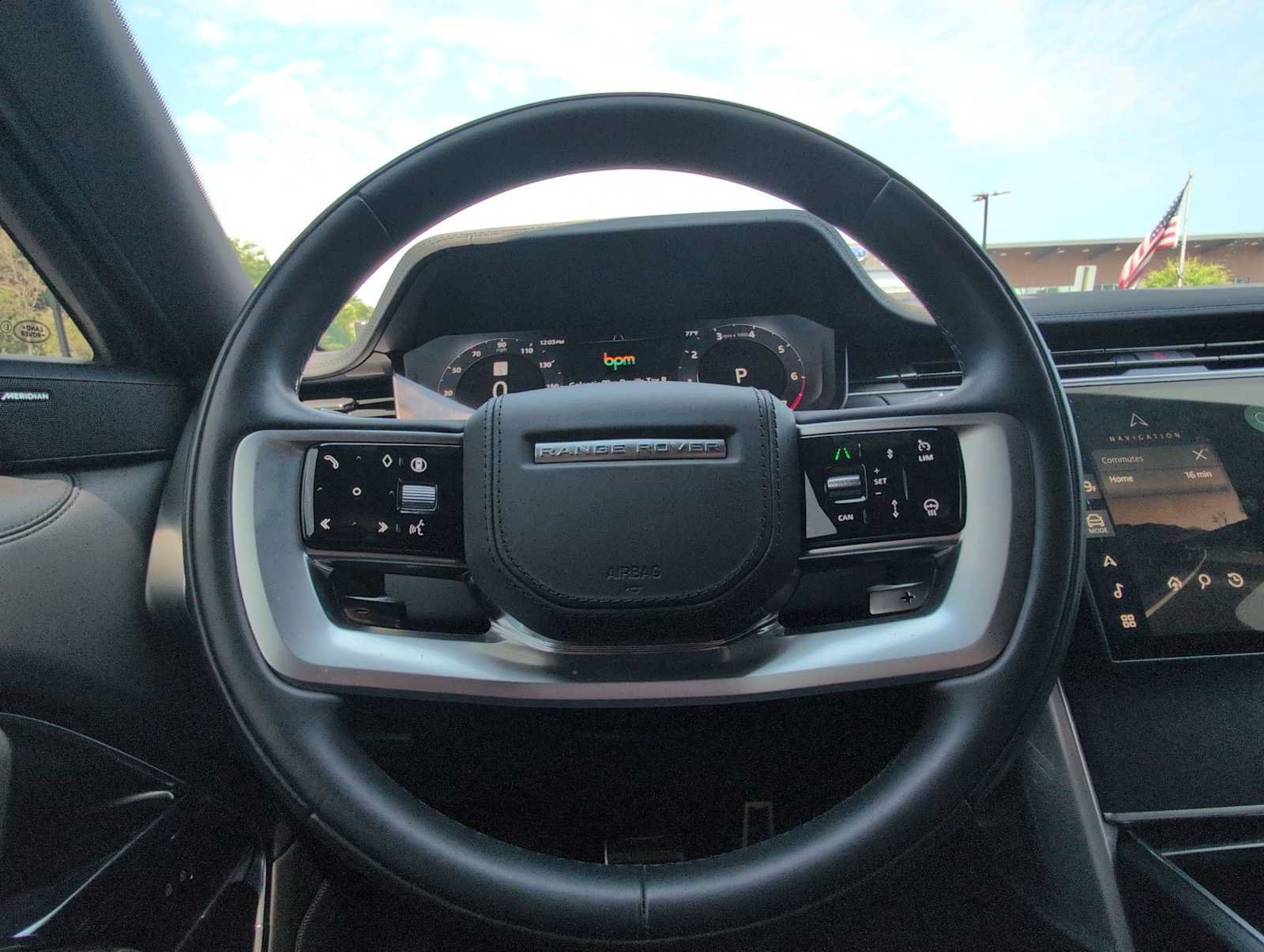 Used 2024 Land Rover Range Rover Long Wheelbase SE AWD/4WD image 22