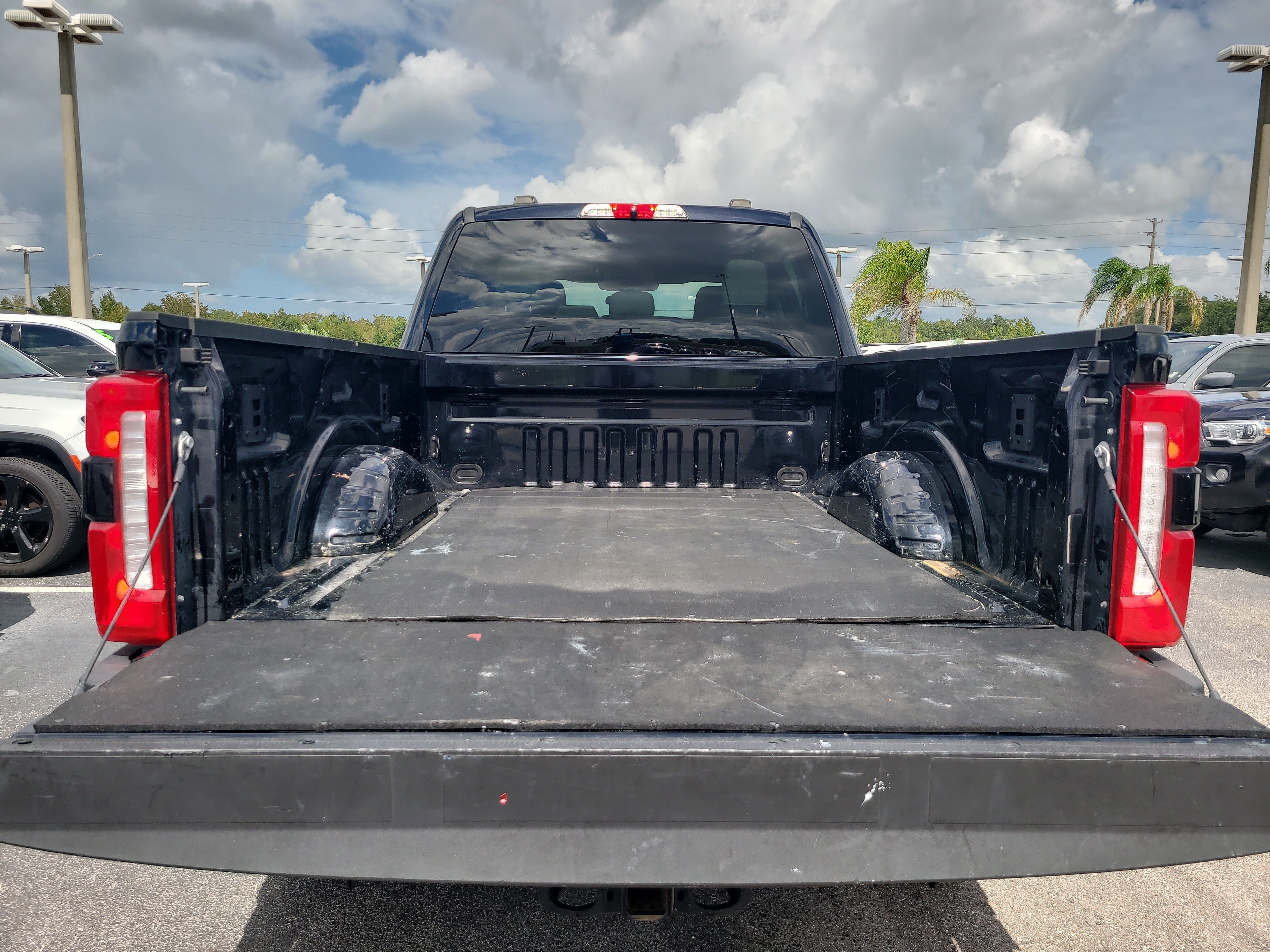 Used 2025 Ford F250 XLT w/ 360-Degree Camera Package AWD/4WD image 8