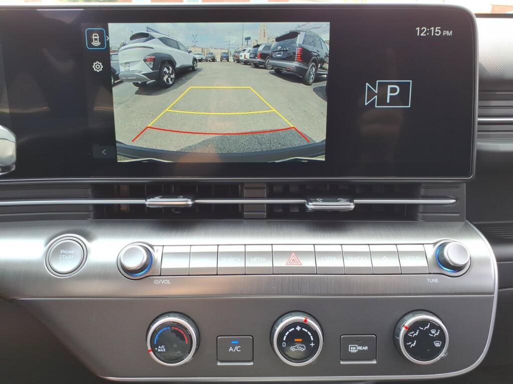 New 2027 Hyundai Kona SE AWD/4WD image 9