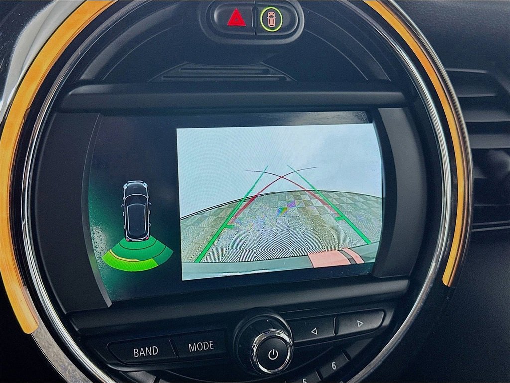 Used 2021 MINI Cooper S image 19