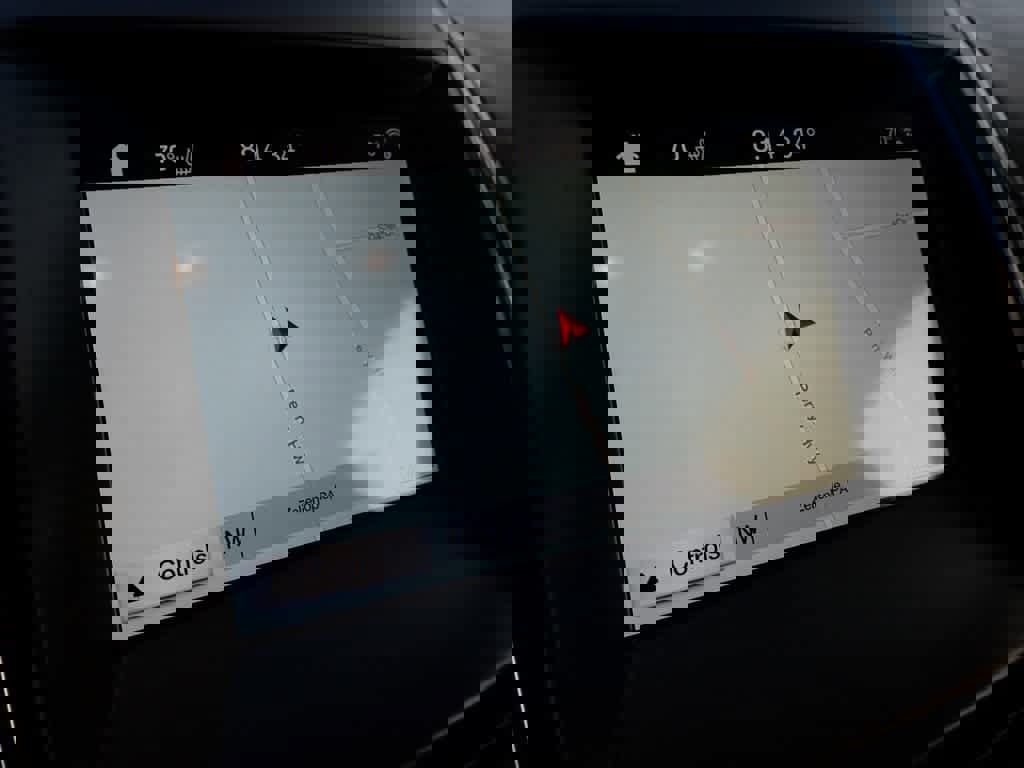 Used 2017 Ford Edge Sport w/ Technology Package image 11