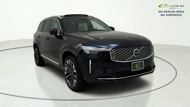 Used 2026 Volvo XC90 B5 Plus w/ Protection Package