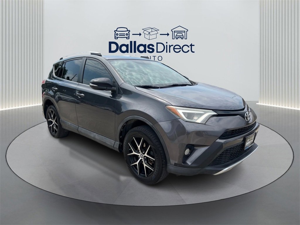 Used 2016 Toyota RAV4 SE image 1