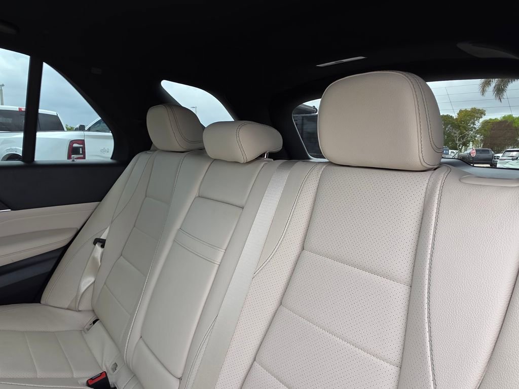 Used 2021 Mercedes-Benz GLE 350 image 17