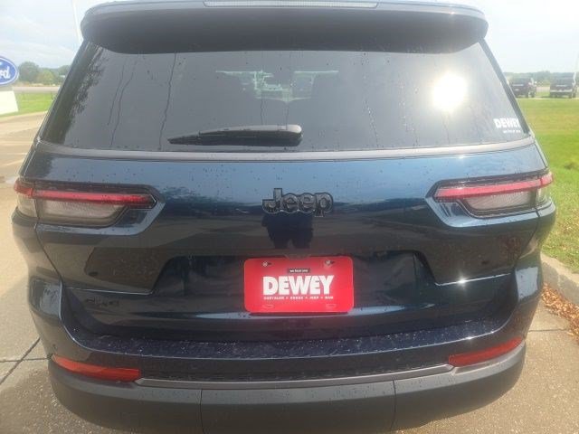 New 2027 Jeep Grand Cherokee L Limited AWD/4WD image 23