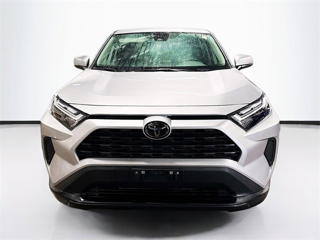 Used 2024 Toyota RAV4 LE image 2