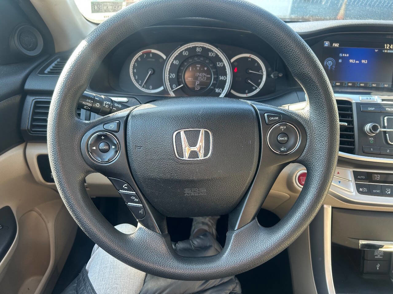 Used 2014 Honda Accord EX image 9