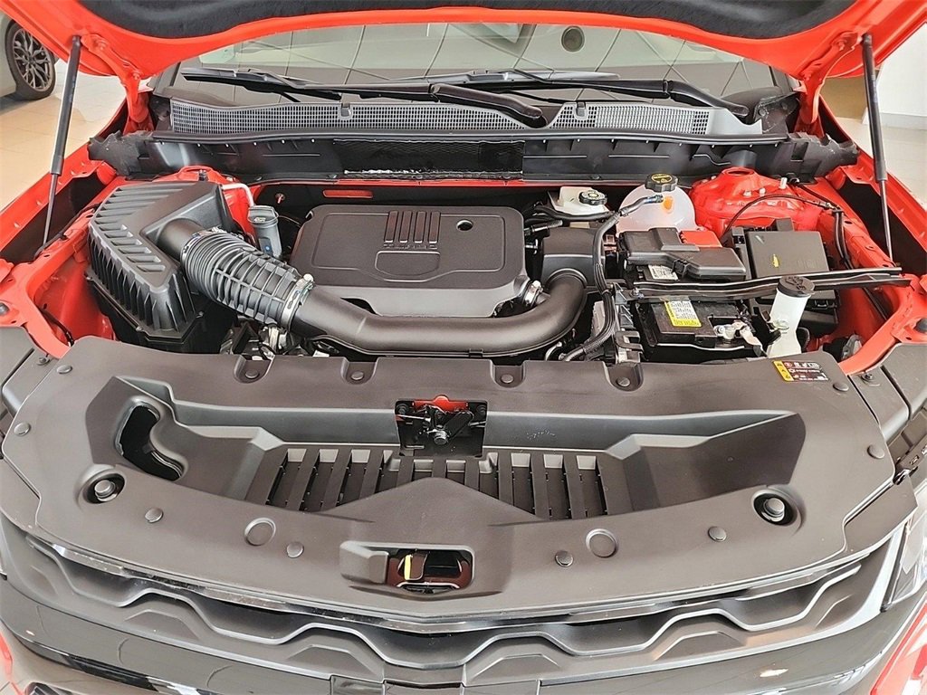 New 2025 Chevrolet Blazer LT w/ Midnight/Sport Edition image 29