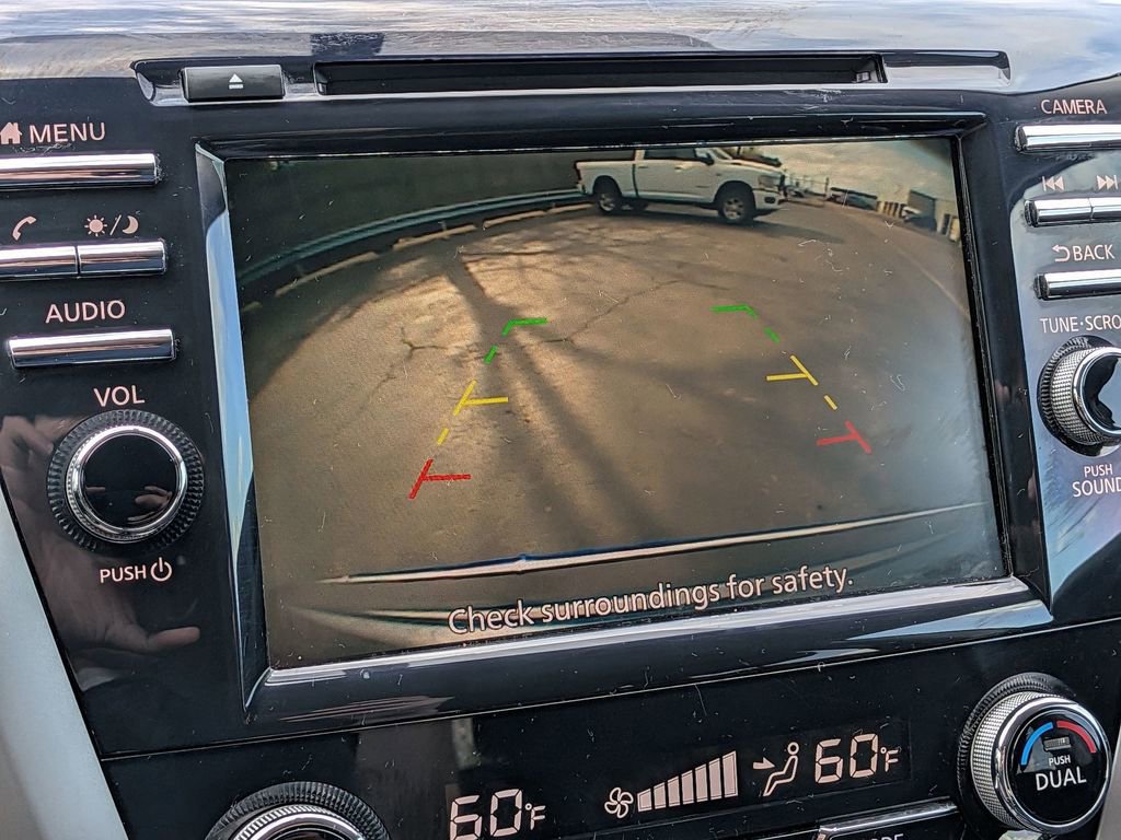 Used 2019 Nissan Murano S AWD/4WD image 16