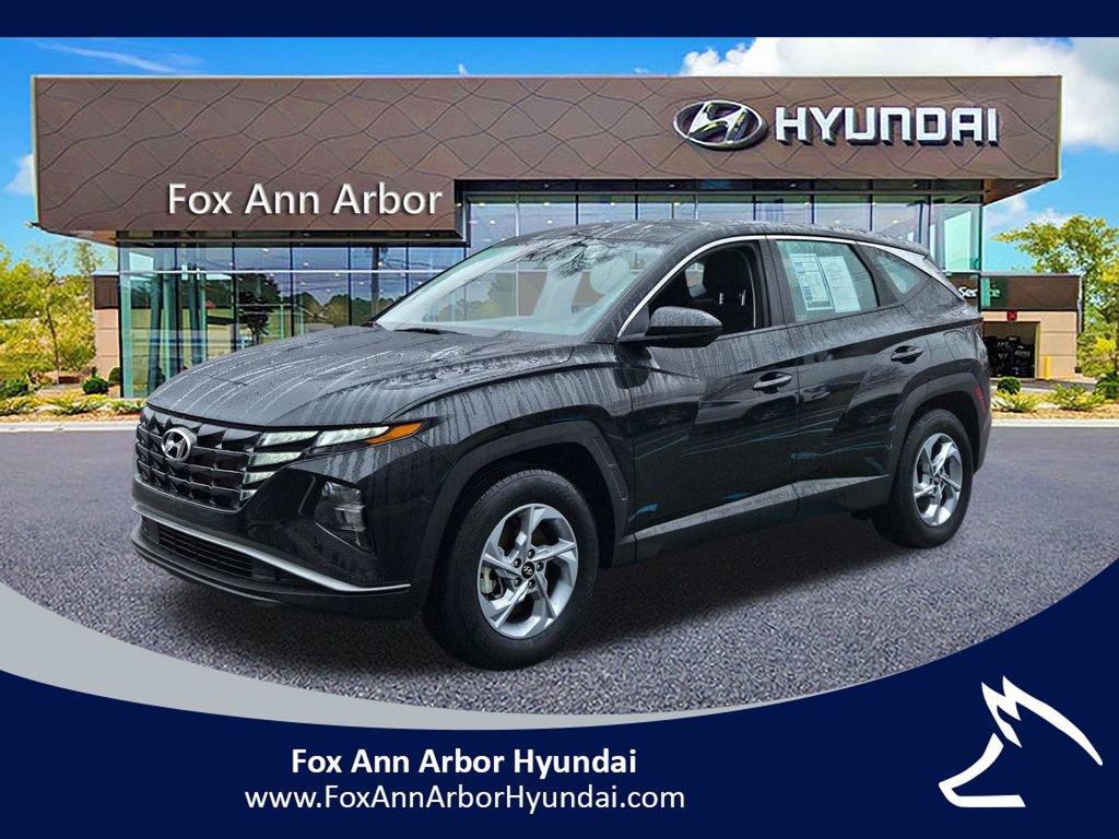 Certified 2023 Hyundai Tucson SE image 1