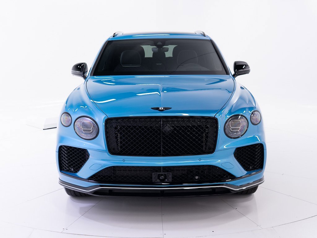 Used 2025 Bentley Bentayga image 8