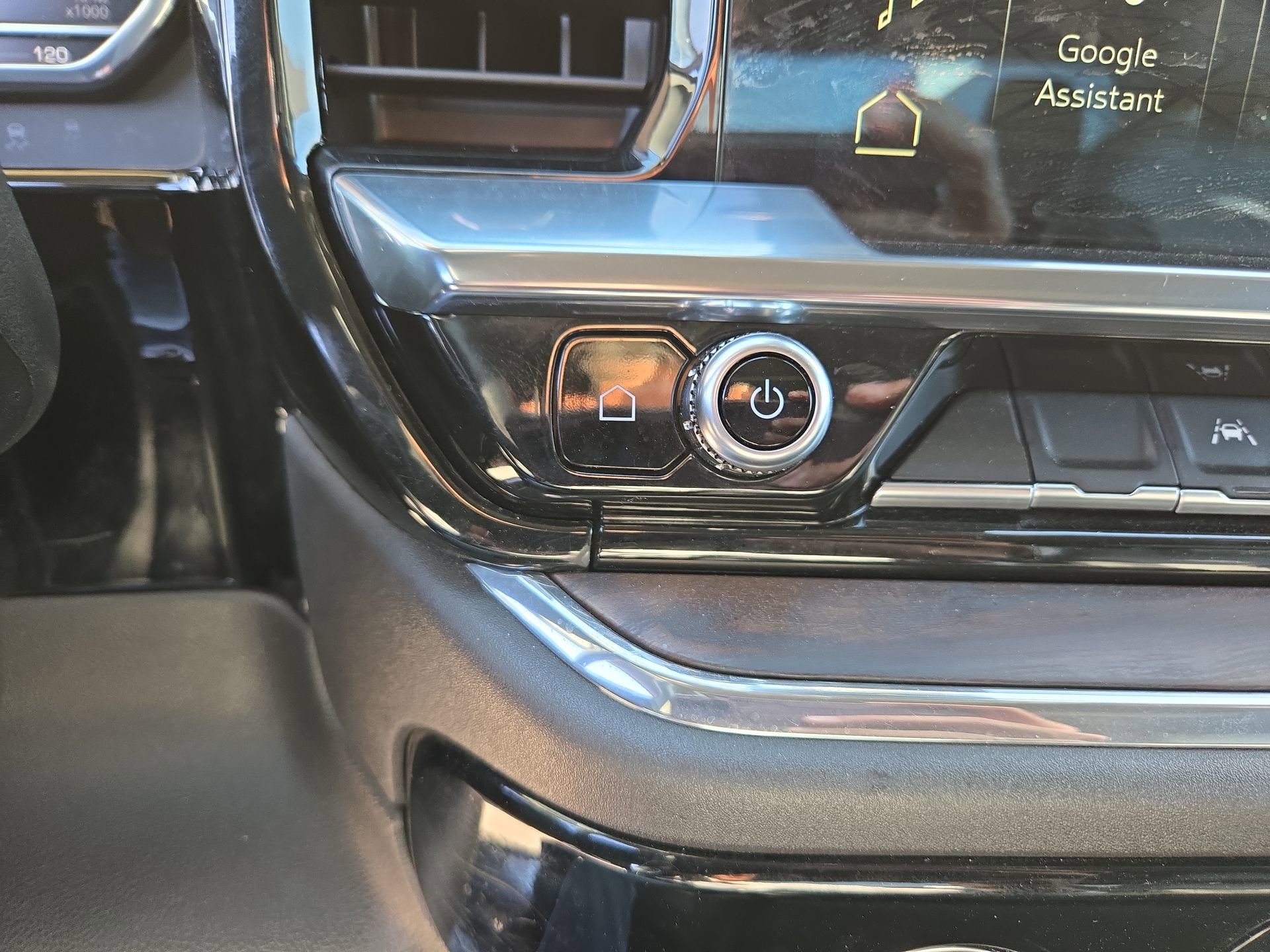 Used 2024 GMC Sierra 1500 SLT image 29